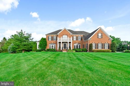 161 Parsons Ln, NEWTOWN, PA, 18940-4124 | Card Image