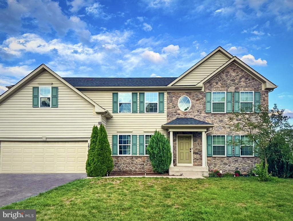 Regiment Way, Frederick, MD 21702