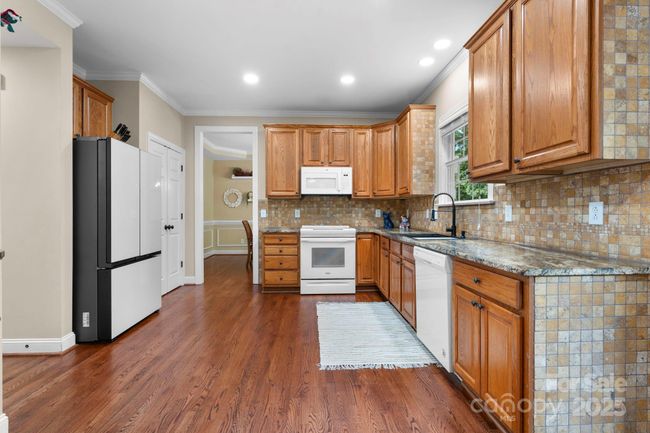 Granite countertops | Image 10