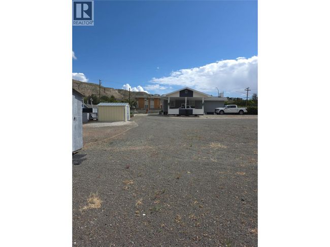 1408 Quartz Rd, House other with 4 bedrooms, 2 bathrooms and 2 parking in Cache Creek BC | Image 11