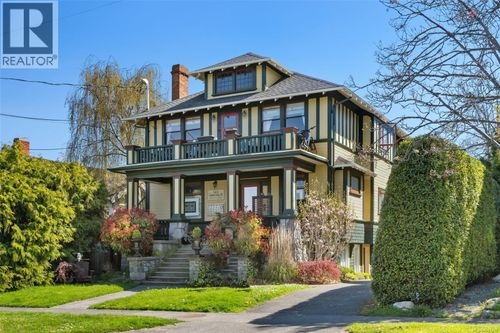 123 Cambridge St, Victoria, BC, V8V4B1 | Card Image