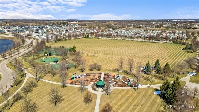 292 Longview Dr, House other with 3 bedrooms, 3 bathrooms and 2 parking in Elgin IL | Image 34