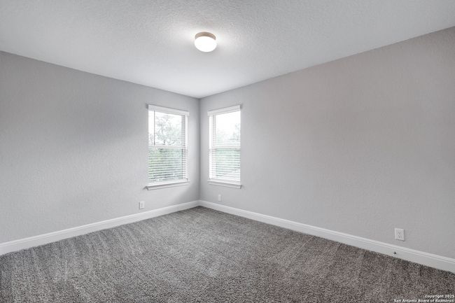 5715 Pin Pt, House other with 4 bedrooms, 3 bathrooms and null parking in San Antonio TX | Image 26
