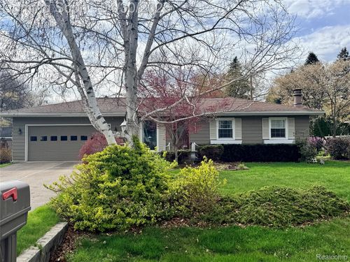 2571 Herber Drive, Port Huron Charter Township, MI, 48060 | Card Image