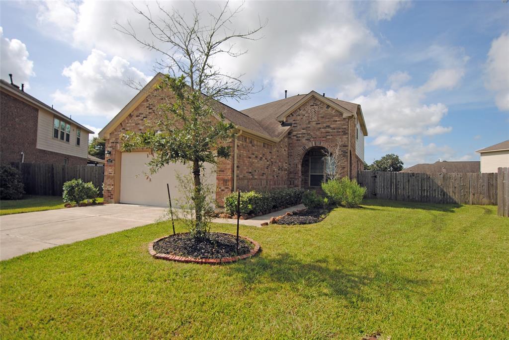 Skytrace Dr, Richmond, TX 77469