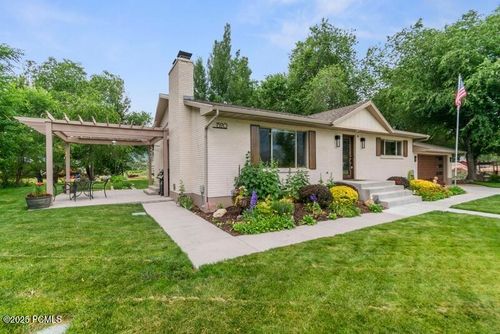 1520 Casperville Rd, Heber City, UT, 84032-3766 | Card Image