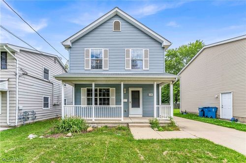 1218 W 24th St, Lorain, OH, 44052-4522 | Card Image