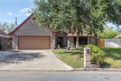 2801 Hawk Ave, McAllen, TX, 78504-4748 | Card Image