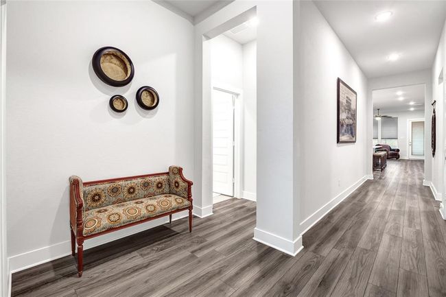 Use imagination to decorate with seating or console table. | Image 5