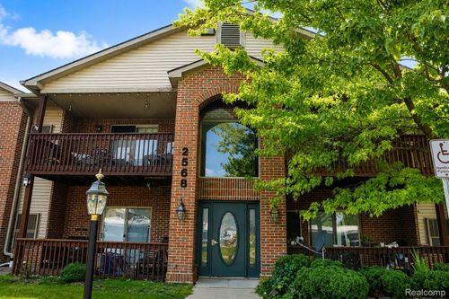 2-2568 Eagles Cir, Ypsilanti, MI, 48197-1569 | Card Image
