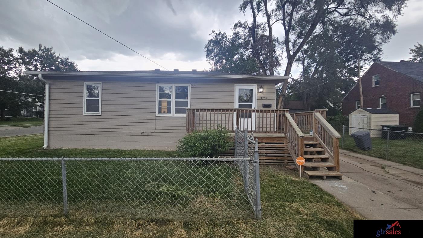56th St, Omaha, NE 68104