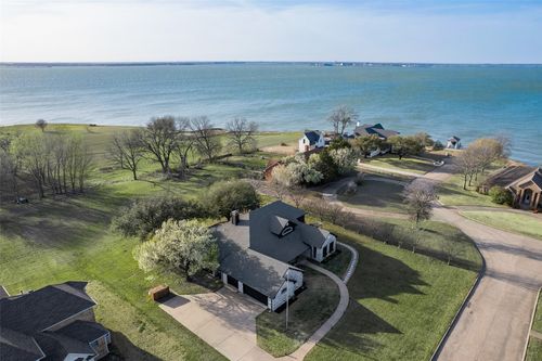 111 Luther Ln, Heath, TX, 75032-8812 | Card Image