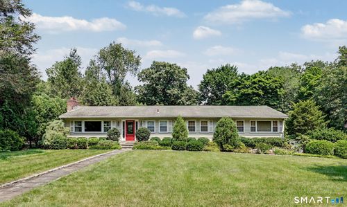 45 Hemlock Dr, Stamford, CT, 06902-1808 | Card Image