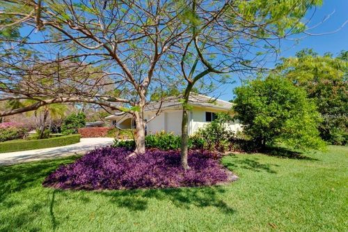 2901 67th Ave S, St Petersburg, FL, 33712-5520 | Card Image