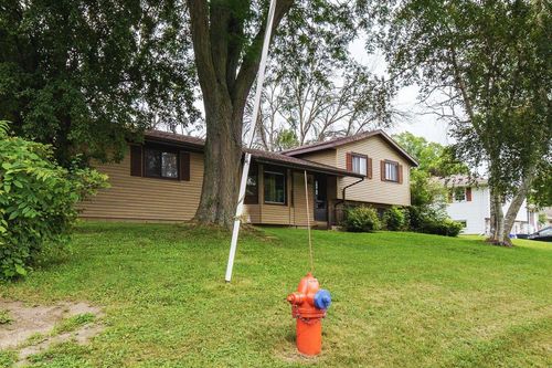 215 W 2nd Street, CAMBRIA, WI, 53923 | Card Image