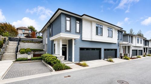 18-15235 Sitka Dr, Surrey, BC, V3S0A9 | Card Image