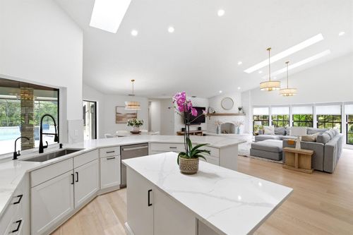 15395 Meadow Wood Drive, Wellington, FL, 33414 | Card Image
