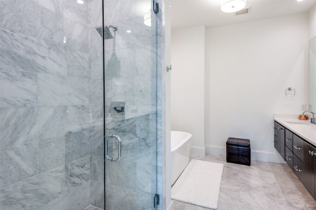 Huge shower in the ensuite bath of the primary bedroom | Image 25