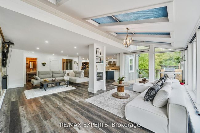 7271 - 13th Line, House other with 5 bedrooms, 4 bathrooms and 6 parking in New Tecumseth ON | Image 9