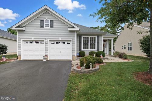 11 Bridgewaters Psge, BARNEGAT, NJ, 08005-5610 | Card Image