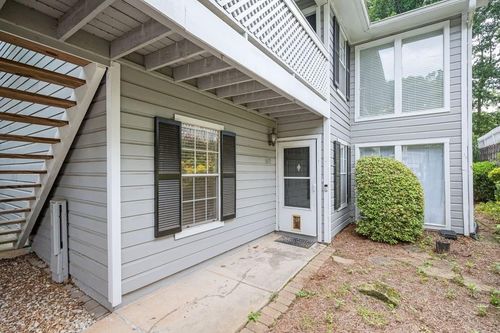 1603 Vicksburg Pl, Sandy Springs, GA, 30350-3045 | Card Image