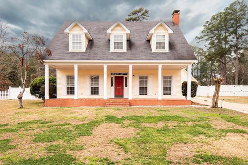 910 Memory Ln, Camden, AR, 71701-2658 | Card Image