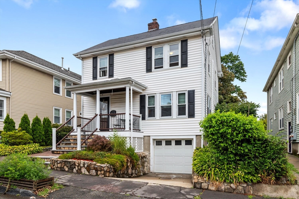 Warren St, Watertown, MA 02472
