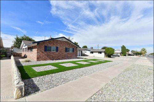 3217 Wedgewood Dr, El Paso, TX, 79925-4304 | Card Image