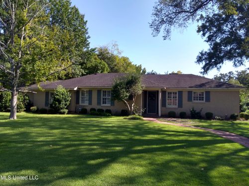 602 Magnolia Dr, Indianola, MS, 38751-2530 | Card Image