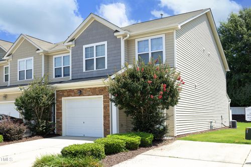 202 Leighann Ridge Ln, Rolesville, NC, 27571-9390 | Card Image