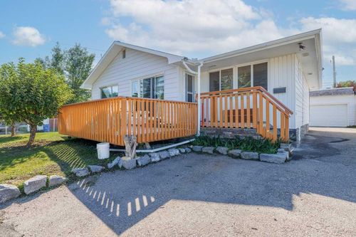 4613 4 Avenue Se, Calgary, AB, T2A0A1 | Card Image
