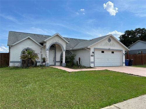 38912 Carr Dr, ZEPHYRHILLS, FL, 33540-1836 | Card Image