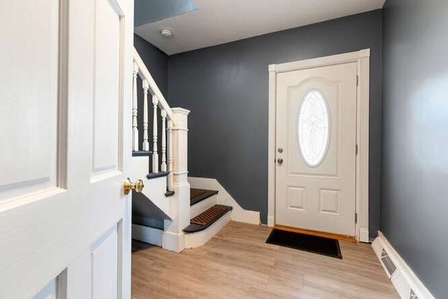 10 Conant St, Home with 5 bedrooms, 2 bathrooms and 4 parking in Beverly MA | Image 11