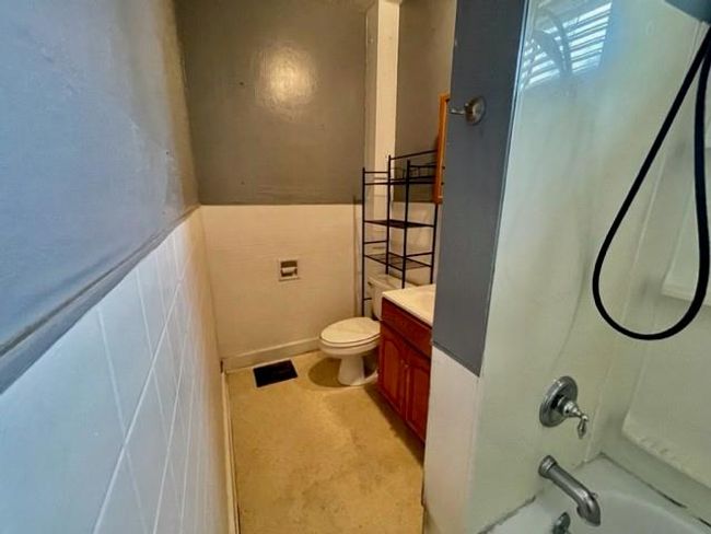 Bathroom, Full with bath and shower | Image 14