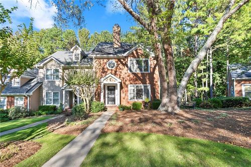 734 Olde Towne Ln, Marietta, GA, 30068-4343 | Card Image