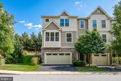 9 Treyburn Dr, PAOLI, PA, 19301-2205 | Card Image