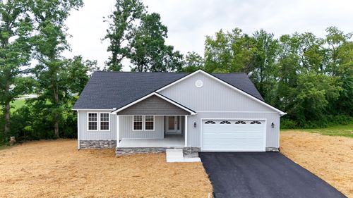 132 Sterlyn Dr, London, KY, 40744-9039 | Card Image