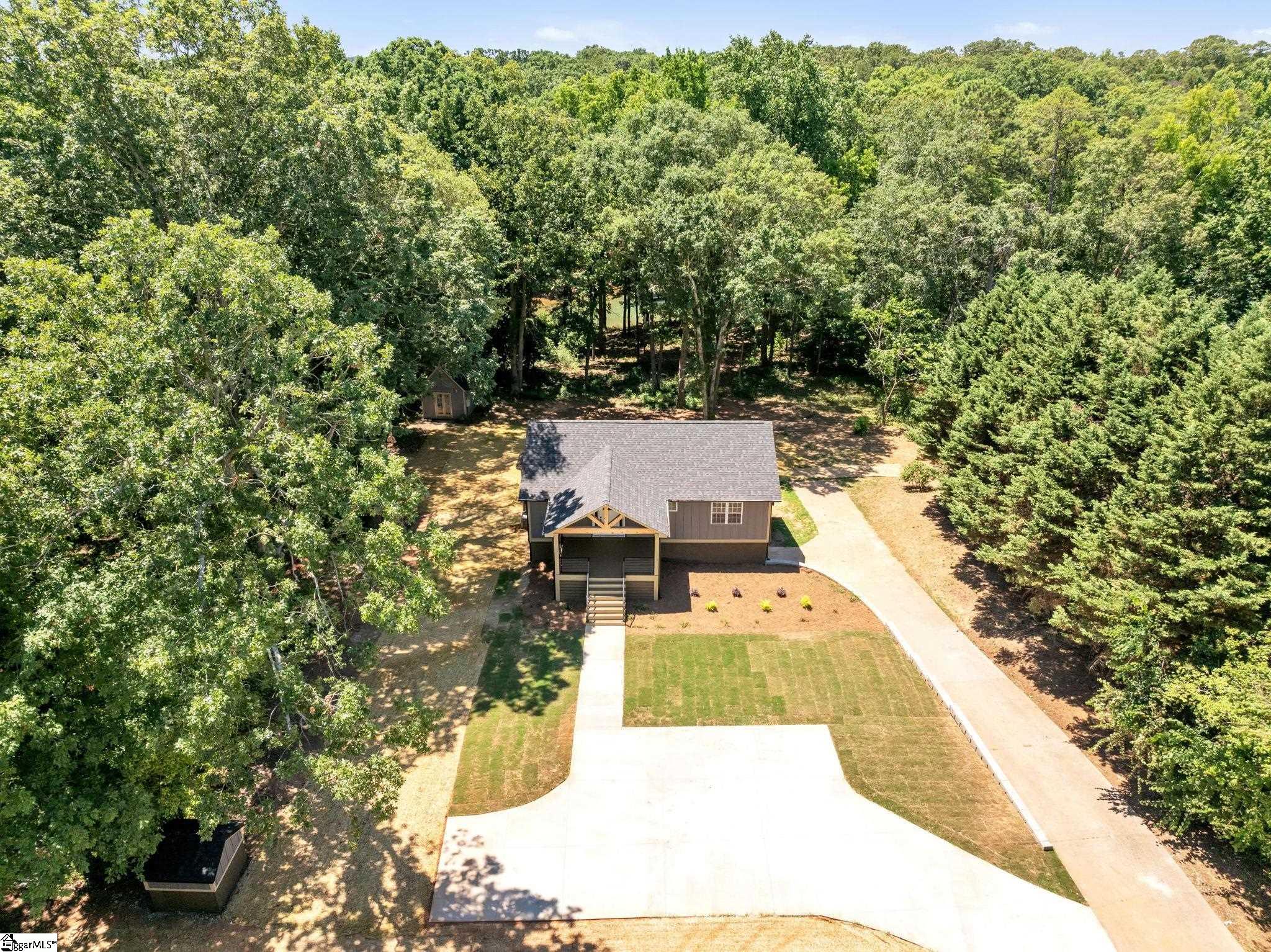 Glenn Cove Rd, Starr, SC 29684