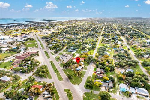 325 Whitney, Aransas Pass, TX, 78336 | Card Image