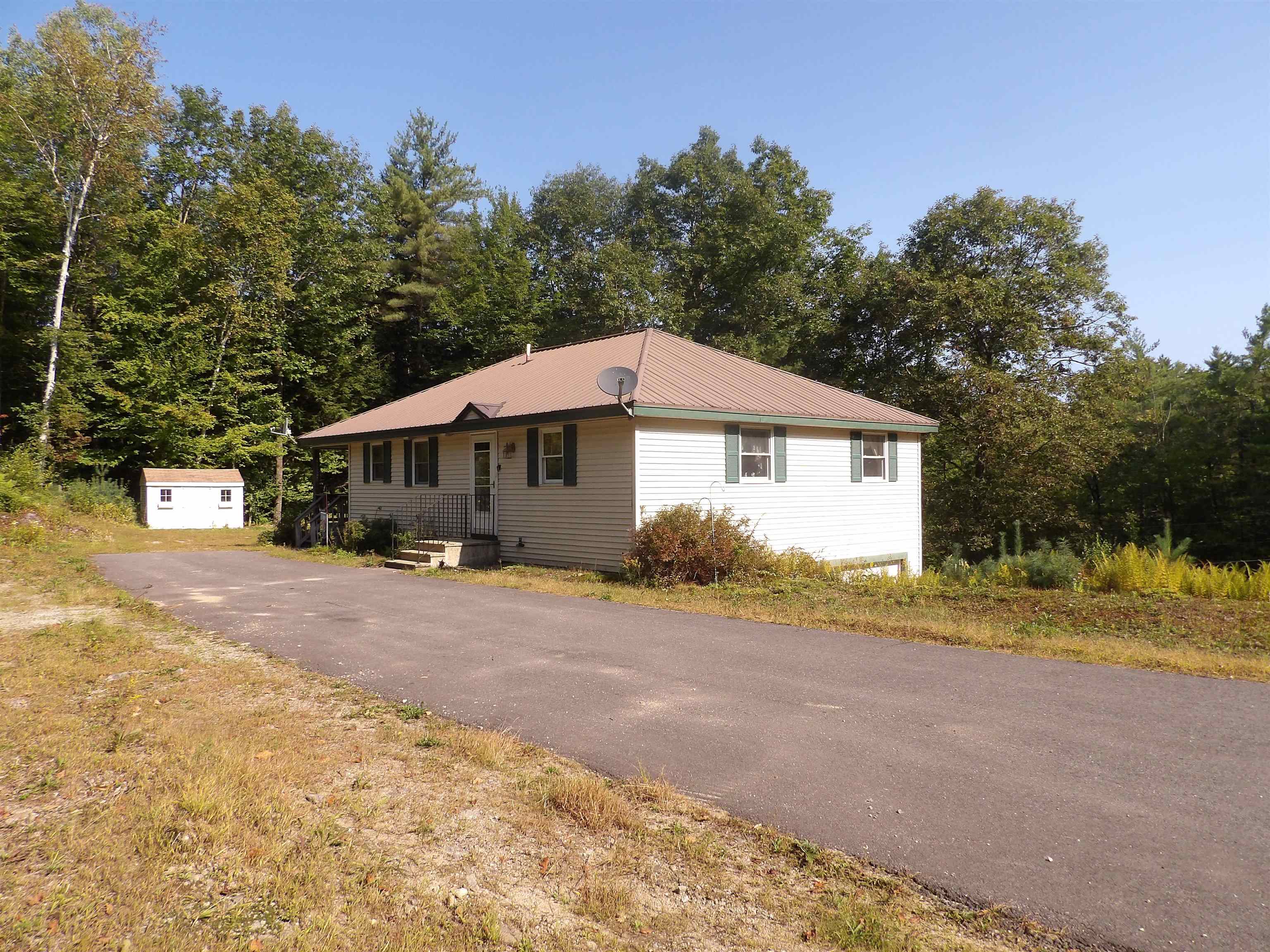 Chance Pond Rd, Franklin, NH 03235