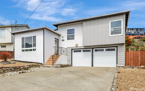 508 Rocca Ave, South San Francisco, CA, 94080-2652 | Card Image