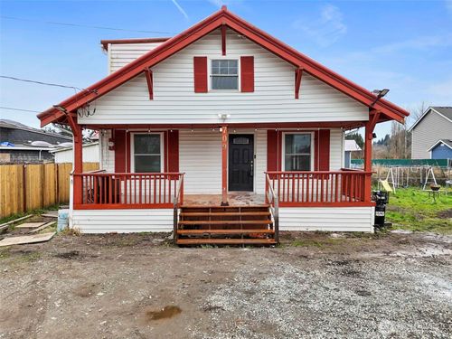 709 Celery Ave, Algona, WA, 98001-7432 | Card Image