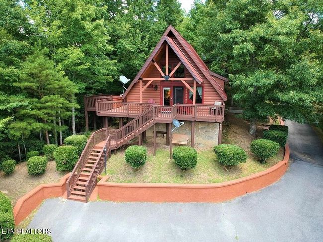 4564 Wilderness Plateau, House other with 2 bedrooms, 2 bathrooms and null parking in Pigeon Forge TN | Image 5