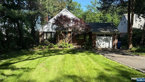 384 Audubon Rd, Englewood, NJ, 07631-4345 | Card Image