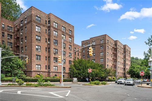 5f-3015 Riverdale Ave, Bronx, NY, 10463-3635 | Card Image