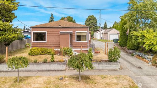 710 W North St, Bellingham, WA, 98225-2428 | Card Image