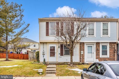 5802 Drawbridge Ct, FREDERICK, MD, 21703-8325 | Card Image