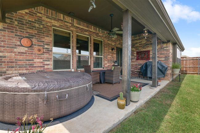 Covered patio | Image 24