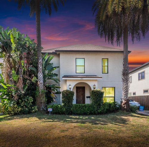 681 Overspin Dr, WINTER PARK, FL, 32789-3357 | Card Image