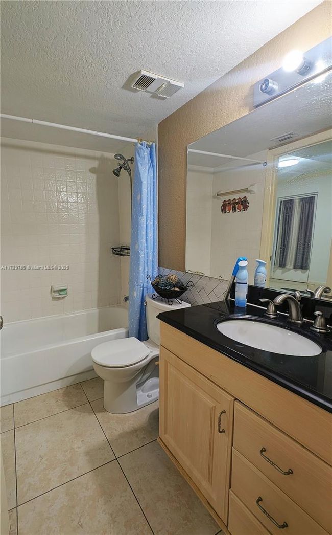 APT-1112 - 9777 Westview Dr, Condo with 2 bedrooms, 2 bathrooms and null parking in Coral Springs FL | Image 20